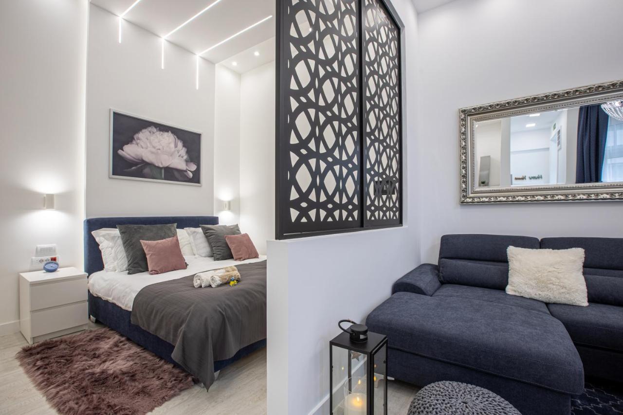 Theatre Square Apartments Novi Sad Exterior foto
