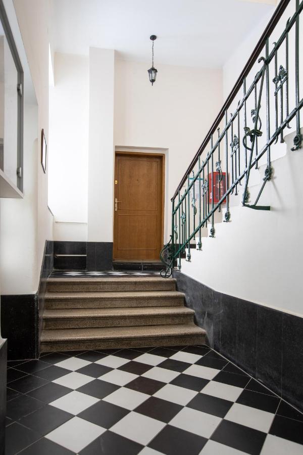 Theatre Square Apartments Novi Sad Exterior foto
